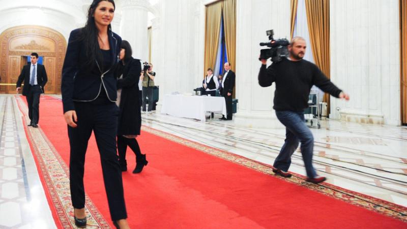 Elena Basescu: Tiganii fac parte din viitorul Romaniei