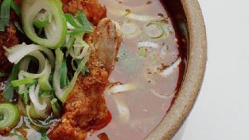 VIDEO! Reteta zilei: Supa coreana picanta