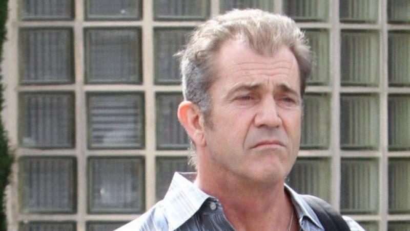 VIDEO! Mel Gibson se impaca cu fosta iubita de teama inchisorii