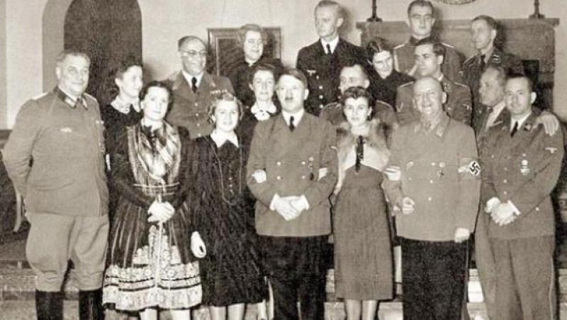 PREMIERA: Imagini inedite cu Eva Braun si Adolf Hitler