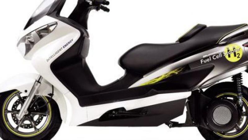 Suzuki Burgman - primul scooter cu tehnologie fuel-cell!