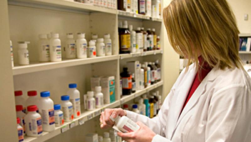 Ministerul Sanatatii si CNAS au datorii de 935 de milioane la farmacii