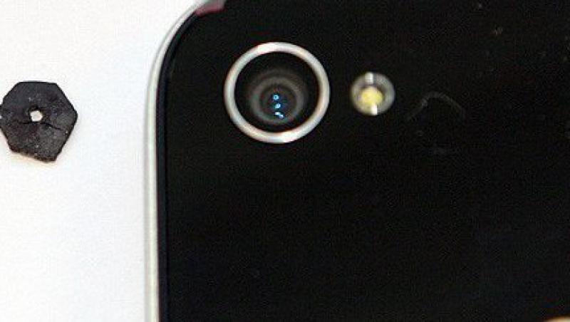 Cool: Transforma-ti iPhone-ul intr-un microscop cu rezolutie uimitoare!