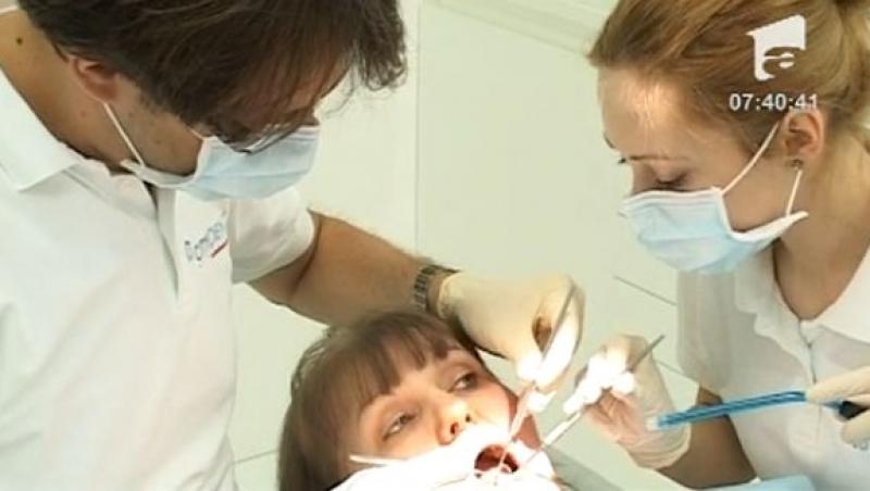 VIDEO! Imbolnavirea gingiilor poate avea efecte devastatoare asupra dintilor