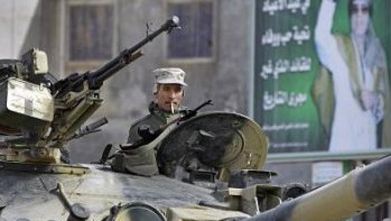 Libia: Fortele pro-Gaddafi au ajuns la portile orasului Benghazi, fieful opozitiei