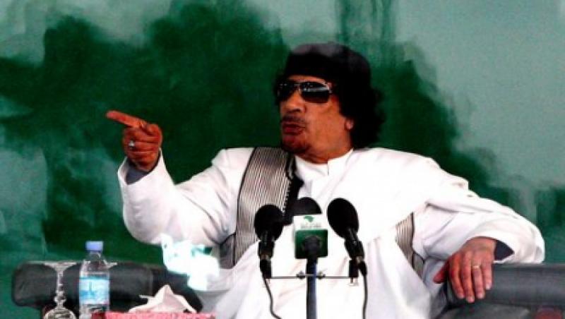 Muammar Gaddafi, cu averea-n pom