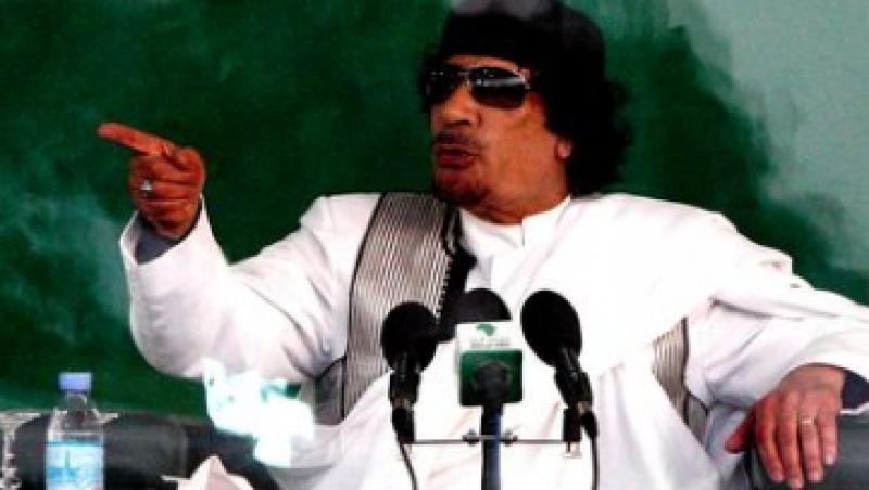 Muammar Gaddafi, cu averea-n pom