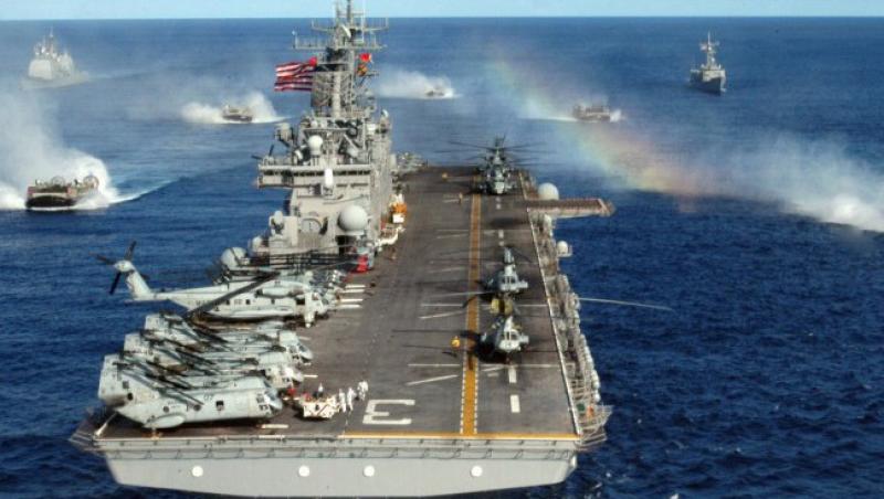 O nava de razboi americana se indreapta spre Libia