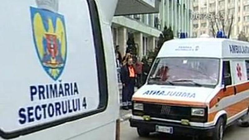 4 ambulante noi din Italia au fost donate spitalelor din sectorul 4