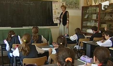 VIDEO! Lectii despre coruptie in scoli