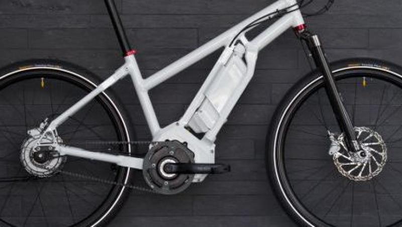 Gates, Bosch, si NuVinci au lansat o super-bicicleta electrica hibrid!