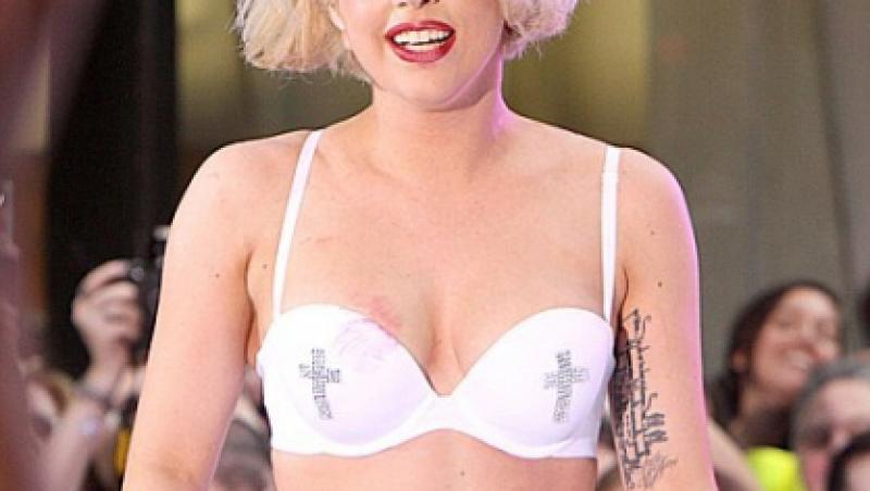 FOTO! Lady Gaga dezvaluie secretul tatuajelor sale