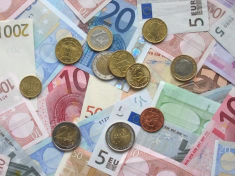 Euro, la cel mai mic nivel din ultimele 11 luni. Vezi cursul BNR!