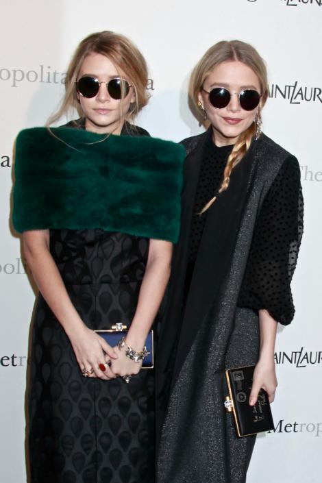 FOTO! De ce insista oare Mary-Kate Olsen sa adopte stilul "granny"?
