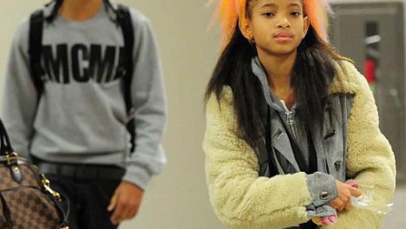 FOTO! Willow Smith si-a schimbat din nou look-ul!
