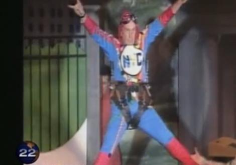 VIDEO! Primarul New York-ului s-a imbracat in Spiderman