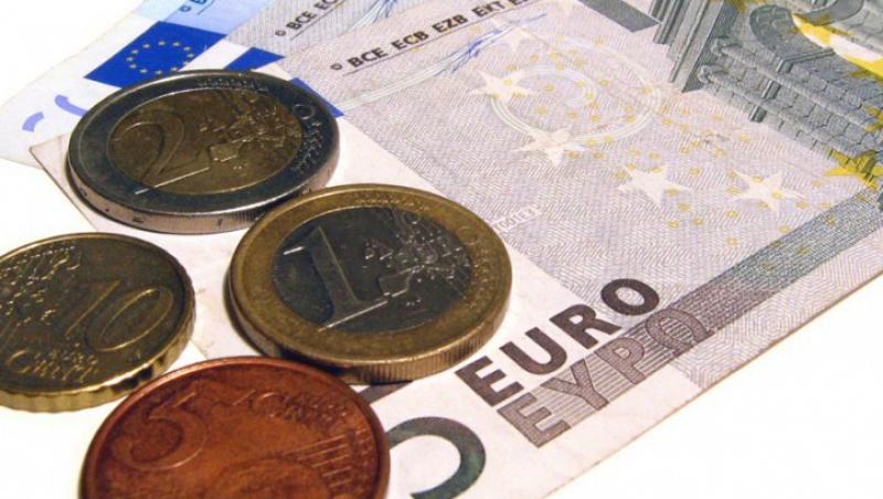 Leul se depreciaza fata de euro. Vezi cursul valutar!