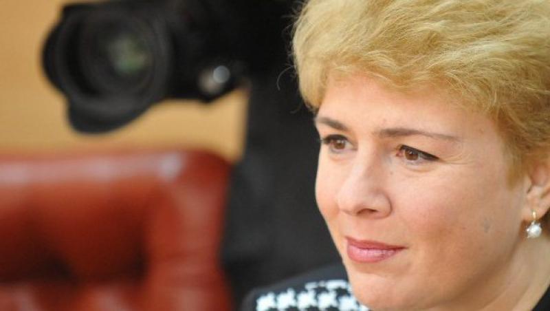 Afla motivele pentru care tatal lui Teo Trandafir nu a vizitat-o la spital!