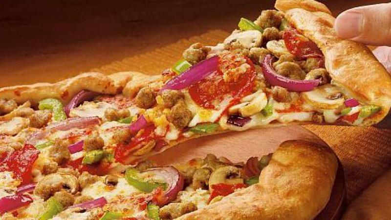 Cele mai populare 5 toppinguri de pizza din lume