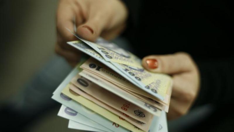 Volksbank cere despagubiri Guvernului si ANPC pentru OUG 50
