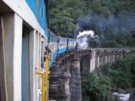Caile ferate ale Indiei - "artefactele" colonialismului britanic