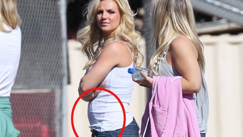 VIDEO! Britney Spears a facut burta de gravida!