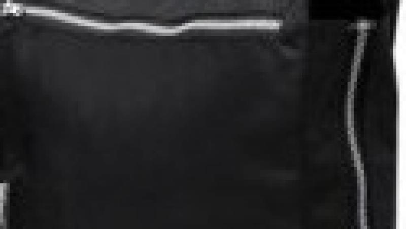 Genti la moda pentru tineri