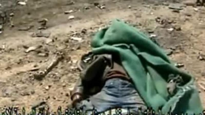 IMAGINI SOCANTE! Soldati libieni executati pentru ca au refuzat sa execute ordinele lui Gaddafi