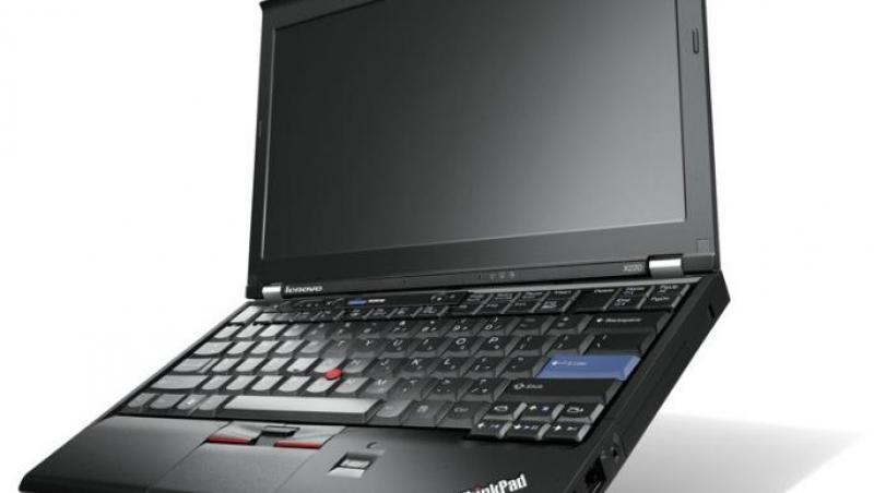 FOTO! Noua minune Lenovo: Laptopul ThinkPad X220