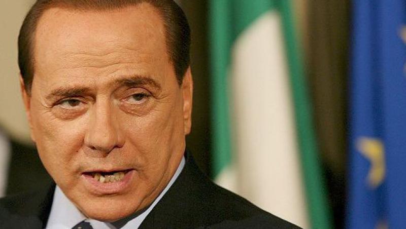 Berlusconi a facut cadouri de 34 de milioane de euro tinerelor din anturajul sau