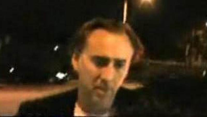 Nicolas Cage a fost dat afara dintr-un restaurant!