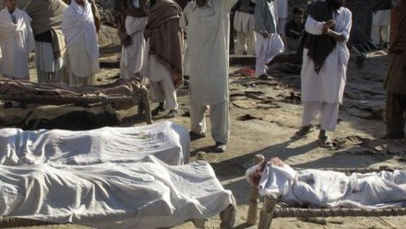 Carnagiu in Pakistan: 34 de oameni, ucisi intr-un atentat sinucigas