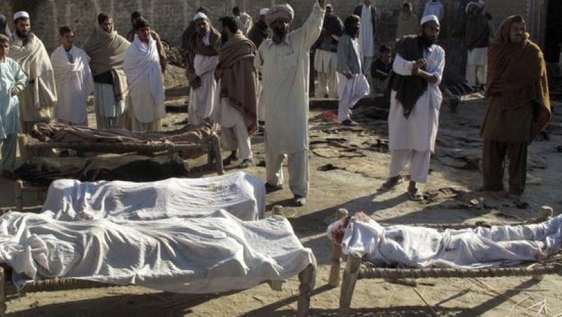 Carnagiu in Pakistan: 34 de oameni, ucisi intr-un atentat sinucigas