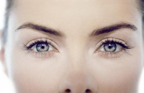 Tratament cu albastrele pentru ochi frumosi