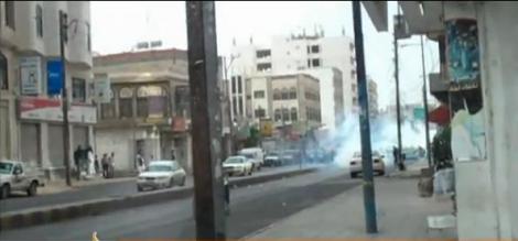 Yemen: Violente intre manifestanti si politisti la Sanaa si Taez