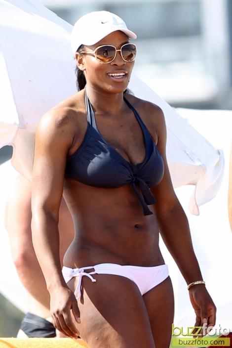 FOTO! Serena Williams, controversata in costum de baie