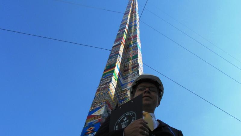 VIDEO! Cel mai inalt turn de Lego din lume are peste 31 metri inaltime