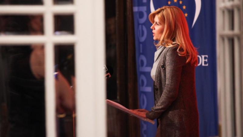 Eurodeputatul Victor Bostinaru o critica pe Elena Udrea: A refuzat sa participe la o sedinta din PE