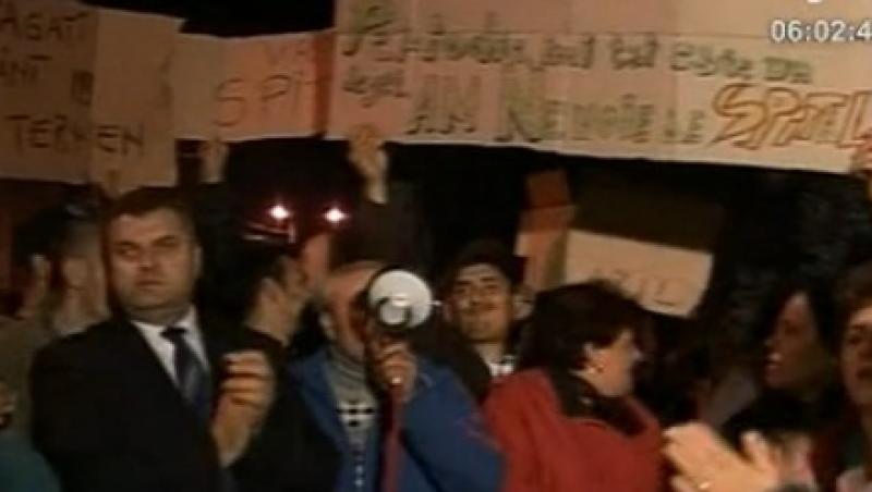 VIDEO! Protest spontan in fata spitalului din Buftea