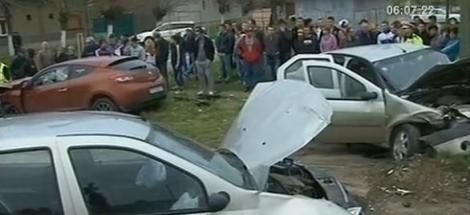 VIDEO! Accident grav la Oradea: un mort si 3 masini distruse