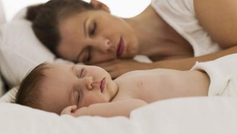 Hranirea bebelusului noaptea: cum il dezobisnuiesti