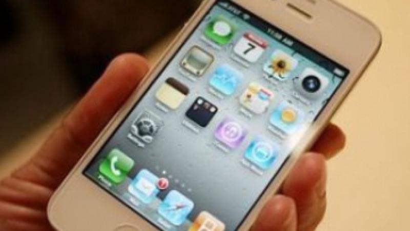 iPhone 4, in sfarsit disponibil pe alb!