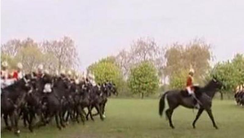 VIDEO! Vezi repetitiile cavaleriei regale pentru nunta regala!