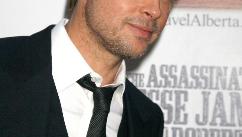 Brad Pitt: „Am fost sofer pentru stripteuze”