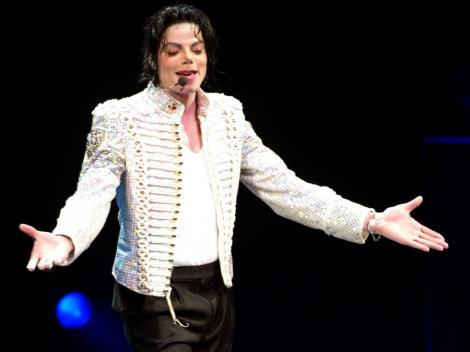 VIDEO! Inviorare in pasi de dans, marca Michael Jackson