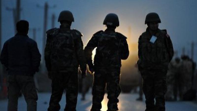 Atac impotriva unei tabere NATO la Kabul: 2 morti si trei raniti