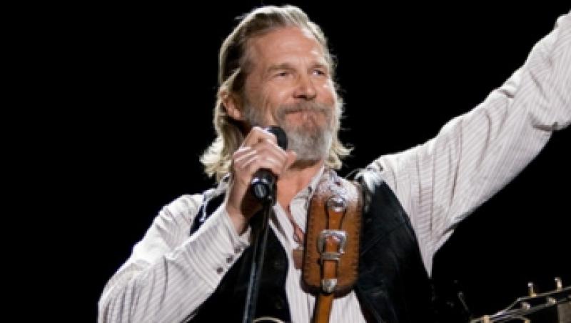 Actorul Jeff Bridges va lansa un album muzical in vara