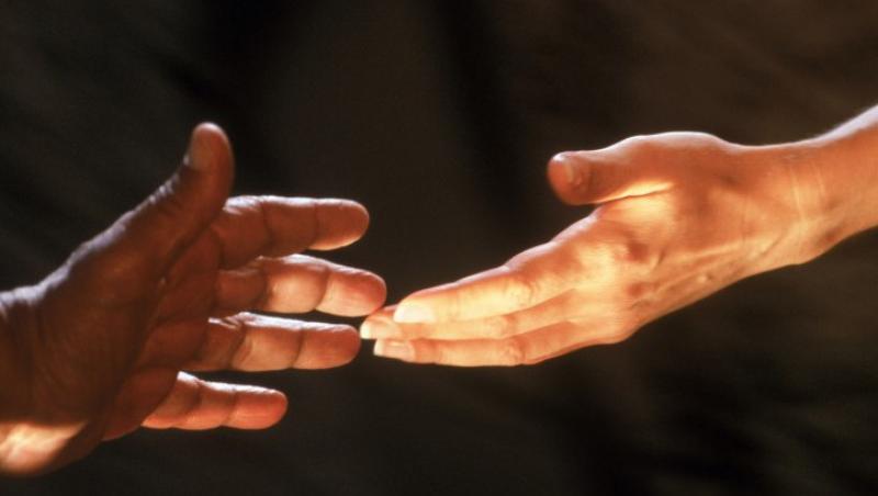 Studiu: Succesul in relatiile cu femeile depinde de lungimea degetelor!