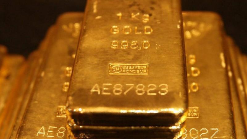 Aurul atinge un nou record istoric: 1,512 dolari pe uncie