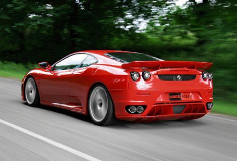 VIDEO! Liniuta: Toyota Corolla bate un Ferrari 430... in marsarier